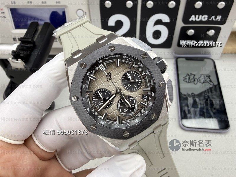 DDF 厂离岸型 26420 实测：丹东 4401 机芯 + 快拆胶带，这款复刻 AP 太硬核了！ | 奈斯探表