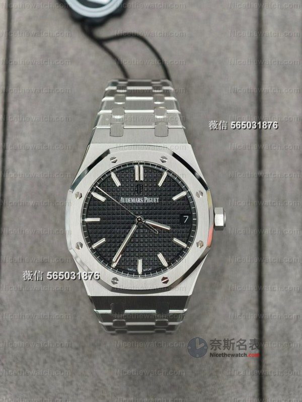 ZF 厂爱彼 15500 全新升级实测:4302 一体无卡度机芯,这款复刻钢王能否登顶? | 奈斯探表 ZF 厂爱彼 15500 全新升级实测:4302 一体无卡度机芯,这款复刻钢王能否登顶? | 奈斯探表