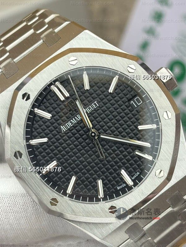 ZF 厂爱彼 15500 全新升级实测:4302 一体无卡度机芯,这款复刻钢王能否登顶? | 奈斯探表 ZF 厂爱彼 15500 全新升级实测:4302 一体无卡度机芯,这款复刻钢王能否登顶? | 奈斯探表