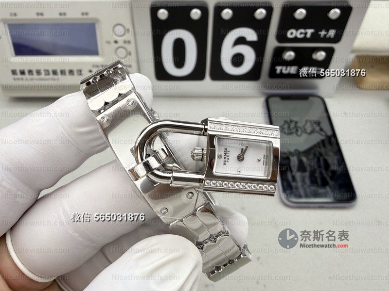 被称为“腕间碎钞机”的爱马仕Kelly锁，BBA厂满钻版本到底值不值得入手？ | 奈斯探表