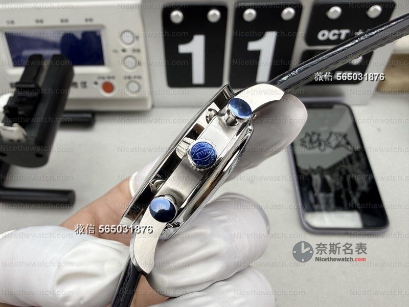 拒绝一眼假!OCTA厂万国葡计全方位评测:真实联动齿轮与无空档设计,老玩家闭眼入 | 奈斯探表 拒绝一眼假!OCTA厂万国葡计全方位评测:真实联动齿轮与无空档设计,老玩家闭眼入 | 奈斯探表