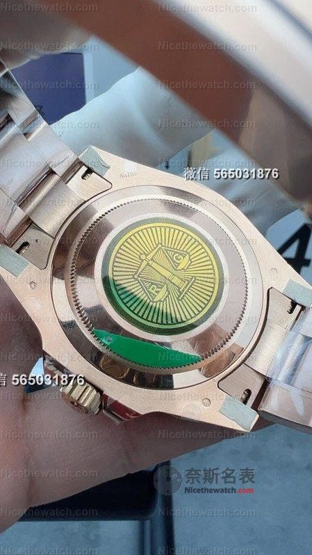 拒绝加厚掉坑!RGF厂全金大闸蟹全方位实测:贵金属四角刻字与实心中轴质感拉满 | 奈斯探表 拒绝加厚掉坑!RGF厂全金大闸蟹全方位实测:贵金属四角刻字与实心中轴质感拉满 | 奈斯探表